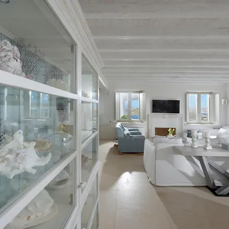 Divine - 10 Bedrooms In Ornos, Tennis Court * Ornósz
