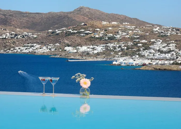 Divine - 10 Bedrooms In Ornos, Tennis Court Βίλα