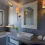 Divine - 10 Bedrooms In Ornos, Tennis Court *