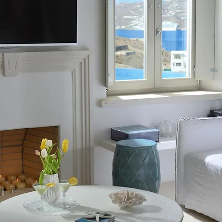 Divine - 10 Bedrooms In Ornos, Tennis Court * オルノス