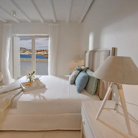 Divine - 10 Bedrooms In Ornos, Tennis Court ヴィラ *