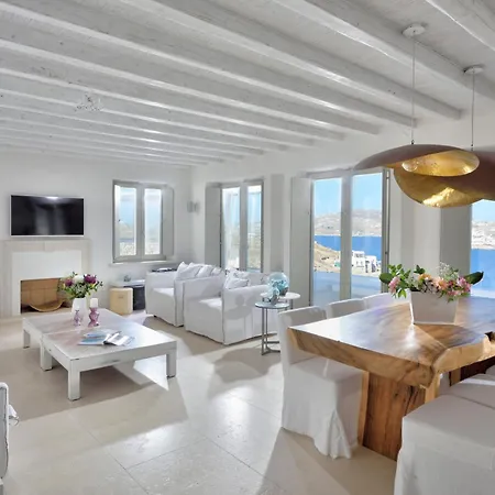 Divine - 10 Bedrooms In Ornos, Tennis Court ヴィラ
