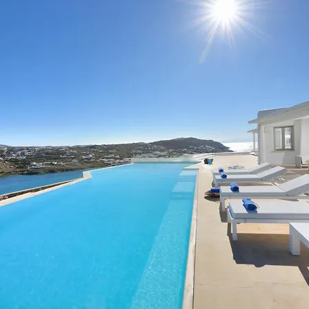 Divine - 10 Bedrooms In Ornos, Tennis Court * オルノス