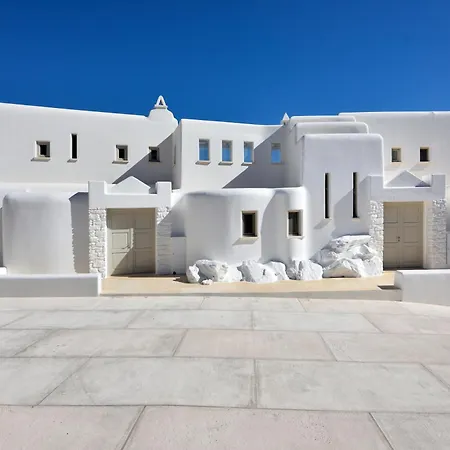 Divine - 10 Bedrooms In Ornos, Tennis Court