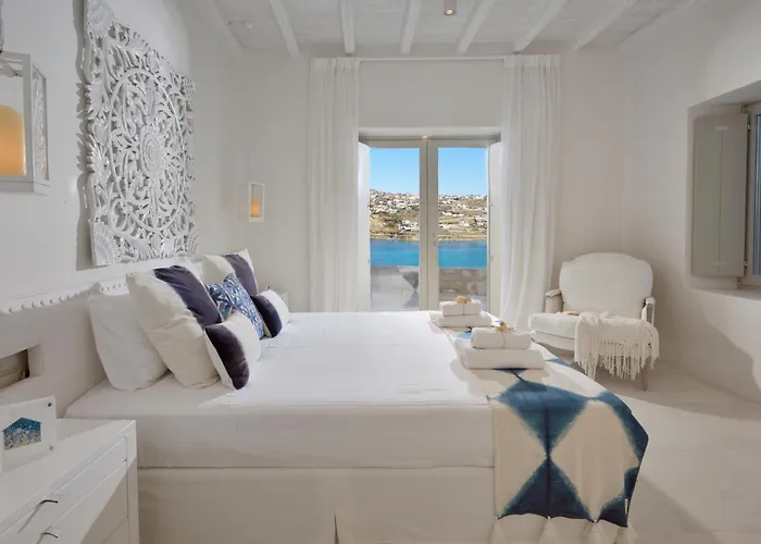 Divine - 10 Bedrooms In Ornos, Tennis Court וילה *