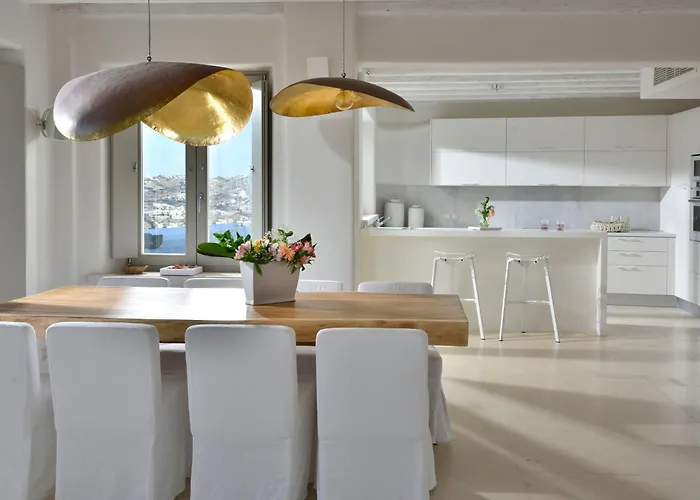 Divine - 10 Bedrooms In Ornos, Tennis Court